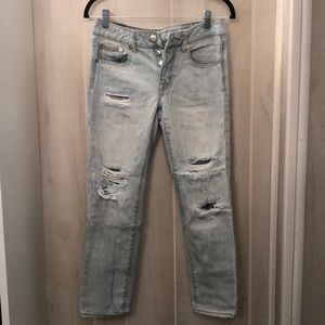 American eagle distressed jean